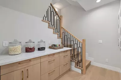 703 Partridge Ave, Menlo Park, CA 94025 - Photo 16