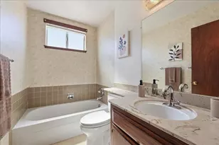277 Moraga Way, San Jose, CA 95119 - Photo 20
