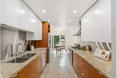632 Sand Hill Cir, Menlo Park, CA 94025 - Photo 8