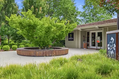632 Sand Hill Cir, Menlo Park, CA 94025 - Photo 40