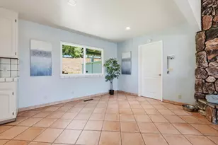 14160 Lesley Ln, San Martin, CA 95046 - Photo 16