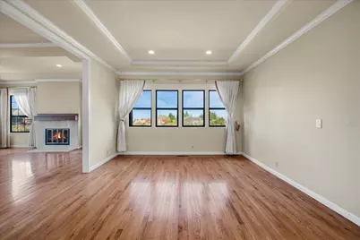 27220 Carrington Cir, Los Altos, CA 94022 - Photo 12