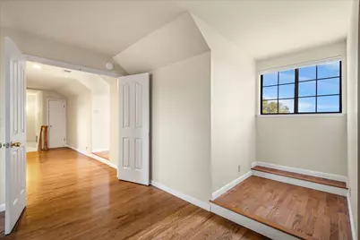 27220 Carrington Cir, Los Altos, CA 94022 - Photo 36