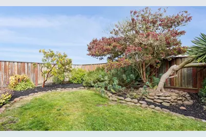 105 Skyline Dr, Daly City, CA 94015 - Photo 64