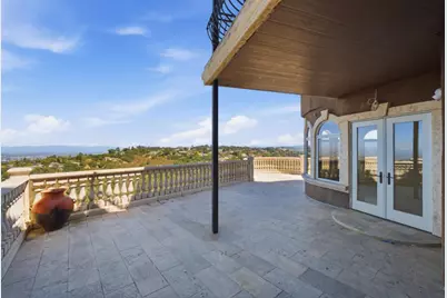 95 Southdown Ct, Hillsborough, CA 94010 - Photo 68