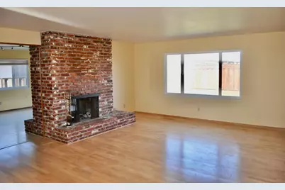 224 Briarwood Dr, Watsonville, CA 95076 - Photo 2