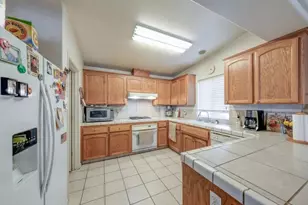 3429 Baron St, Madera, CA 93637 - Photo 10