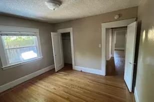 2725 Byron St, Palo Alto, CA 94306 - Photo 10