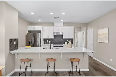 1038 Bellante Ln 3, San Jose, CA 95131 - Photo 2