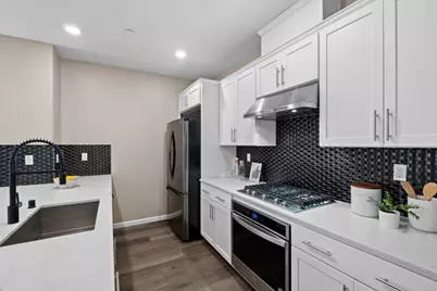 1038 Bellante Ln 3, San Jose, CA 95131 - Photo 20
