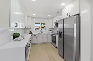 2736 Twin Oaks Ln, San Jose, CA 95127 - Photo 10