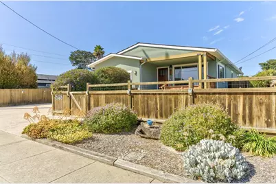 546 English Ave, Monterey, CA 93940 - Photo 58