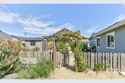 546 English Ave, Monterey, CA 93940 - Photo 46