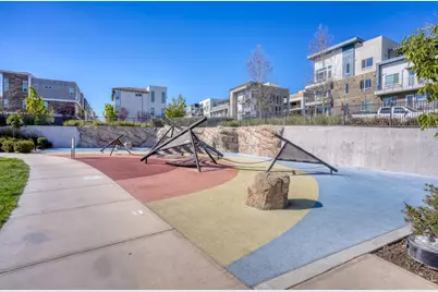 3077 Valley Of Hearts Delight Pl 6, San Jose, CA 95136 - Photo 28