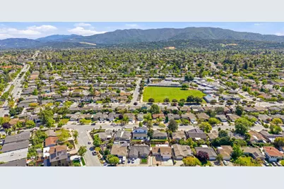 1825 Charmeran Ave, San Jose, CA 95124 - Photo 32