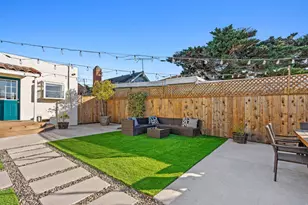 37 Portola Ave, Monterey, CA 93940 - Photo 18