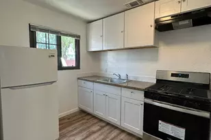 Chestnut St, San Jose, CA 95110 - Photo 16