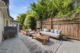 735 Coastland Dr, Palo Alto, CA 94303 - Photo 32