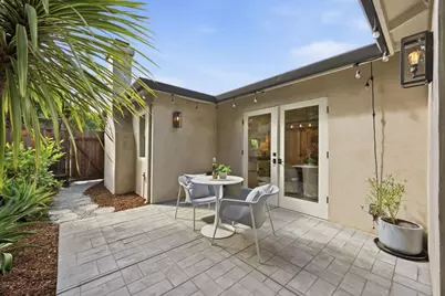735 Coastland Dr, Palo Alto, CA 94303 - Photo 26