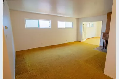 2539 Holland St, San Mateo, CA 94403 - Photo 2