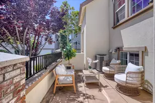 556 Molucca Terrace, Sunnyvale, CA 94089 - Photo 4
