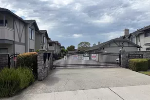 1056 Padre Dr 5, Salinas, CA 93901 - Photo 1