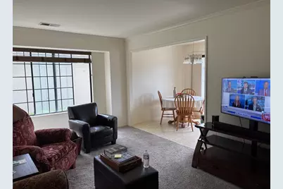 1056 Padre Dr 5, Salinas, CA 93901 - Photo 2