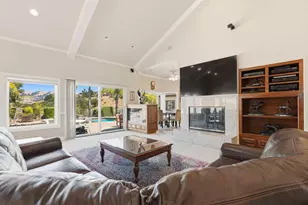 5600 Country Club Pkwy, San Jose, CA 95138 - Photo 6