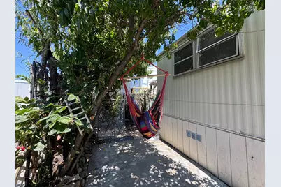 2135 Little Orchard 61, San Jose, CA 95125 - Photo 22