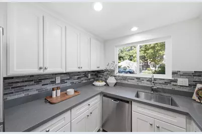 1001 E Evelyn Ter 127, Sunnyvale, CA 94086 - Photo 8