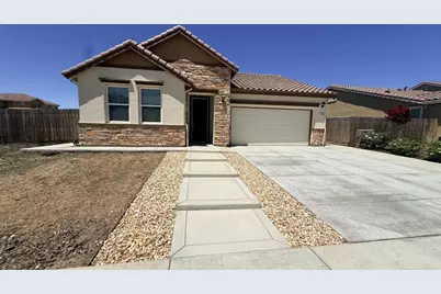 1964 Gus Villalta Dr, Los Banos, CA 93635 - Photo 4