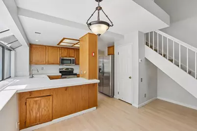 2843 Buena Knoll Ct, San Jose, CA 95121 - Photo 18