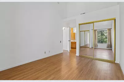 2843 Buena Knoll Ct, San Jose, CA 95121 - Photo 32