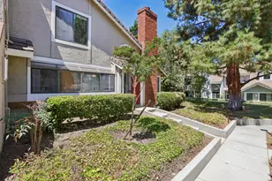2843 Buena Knoll Ct, San Jose, CA 95121 - Photo 4