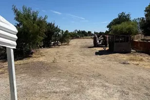488 E Childs Ave, Merced, CA 95341 - Photo 30