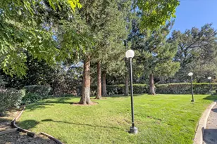 10973 Sweet Oak St, Cupertino, CA 95014 - Photo 32