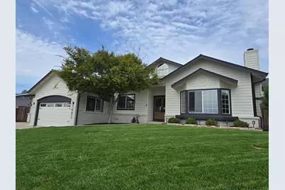1405 S Ridgemark Dr, Hollister, CA 95023 - Photo 1