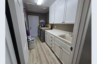 1405 S Ridgemark Dr, Hollister, CA 95023 - Photo 68