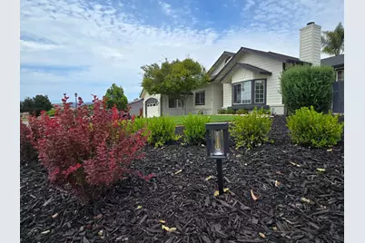1405 S Ridgemark Dr, Hollister, CA 95023 - Photo 6