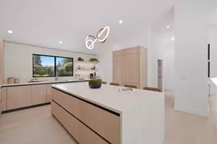 1389 Chelsea Dr, Los Altos, CA 94024 - Photo 18