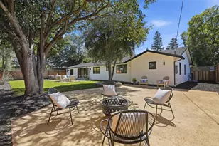 1389 Chelsea Dr, Los Altos, CA 94024 - Photo 58