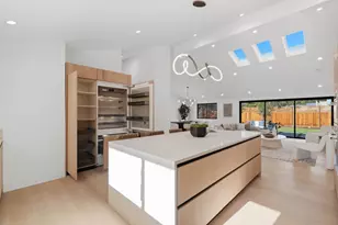 1389 Chelsea Dr, Los Altos, CA 94024 - Photo 20
