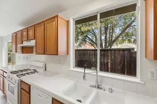 2500 Sadies Dr, Hollister, CA 95023 - Photo 14