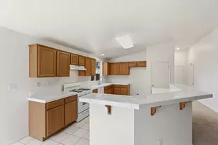 2500 Sadies Dr, Hollister, CA 95023 - Photo 12