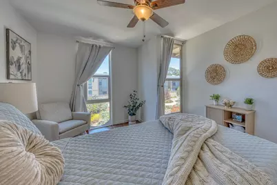 451 Dela Vina Ave 108, Monterey, CA 93940 - Photo 18