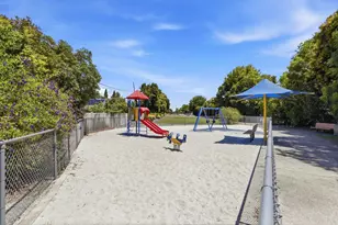 1067 Fulton Ave, Sunnyvale, CA 94089 - Photo 30