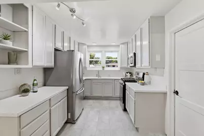 1067 Fulton Ave, Sunnyvale, CA 94089 - Photo 10