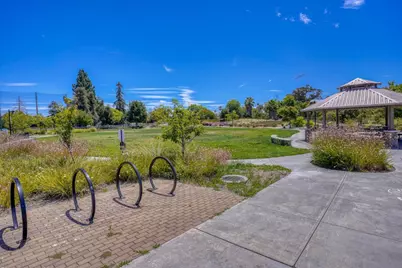 1071 Dewberry Pl 102, San Jose, CA 95131 - Photo 36