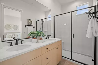 186 Nexus Loop, San Jose, CA 95110 - Photo 14