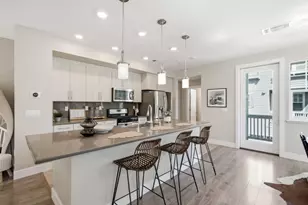 350 Circuit Wy, Mountain View, CA 94043 - Photo 14